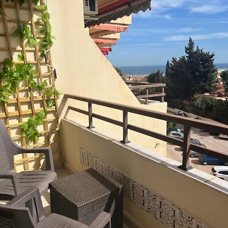 Tropical Con Piscina Cerca De La Playa Apartment